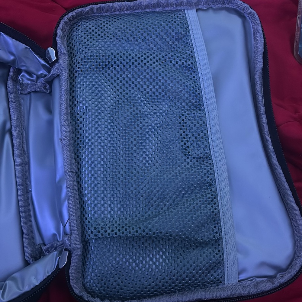 Lunch box - Picture 3 of 3